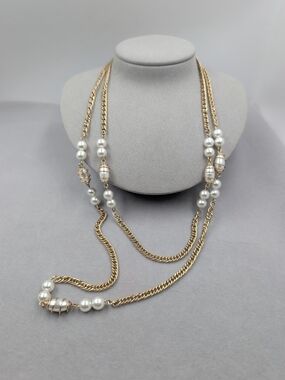 Sarah Coventry Faux Pearl Wire Wrapped Long Station Necklace | 0238